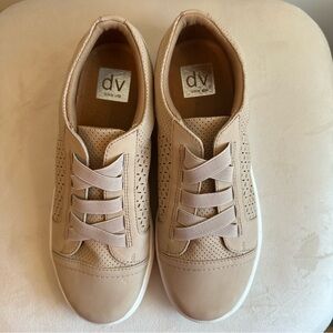 DV by Dolce Vita Tan Sneakers
